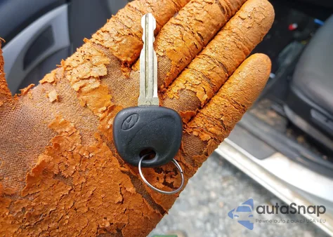 2014 Hyundai Elantra Se z USA, uszkodzony, nr VIN 5NPDH4AE3EH517685